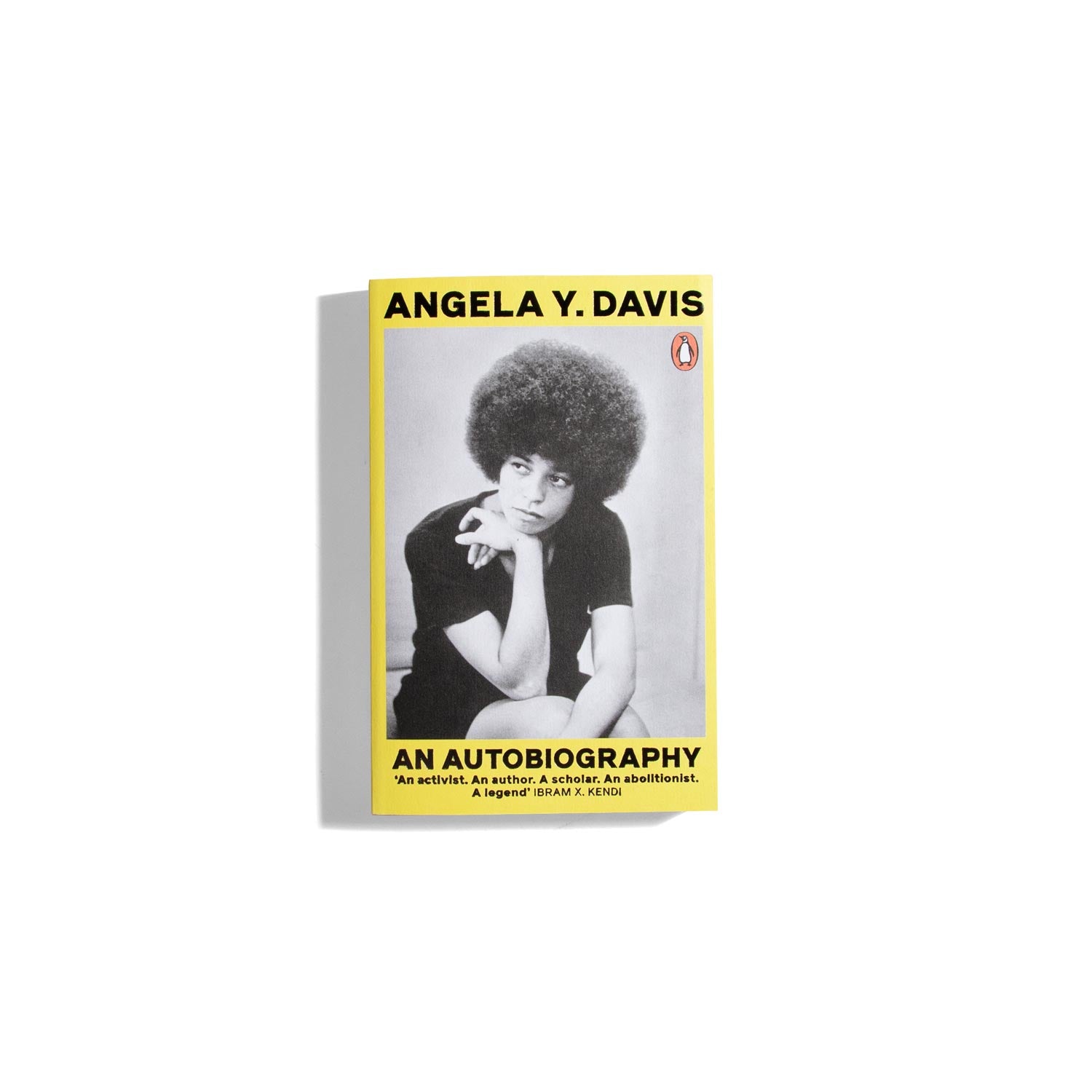 An Autobiography - Angela Y. Davis (PB)