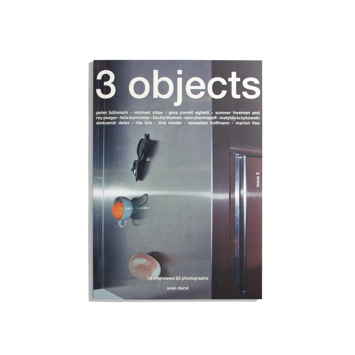 3 objects #2 2025 – do you read me?!
